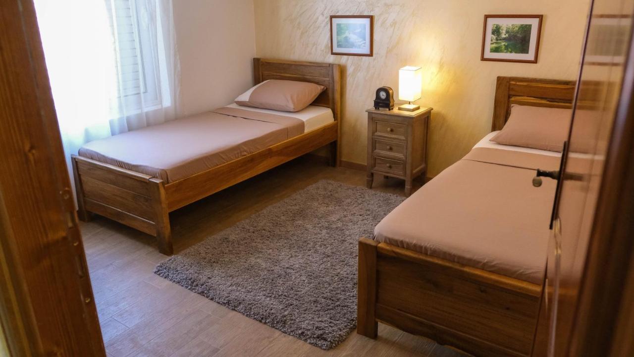 Country House Djurisic Virpazar Buitenkant foto